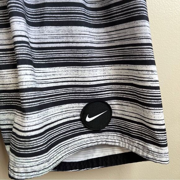 Nike striped swim trunk shorts board size Large - Picture 3 of 4